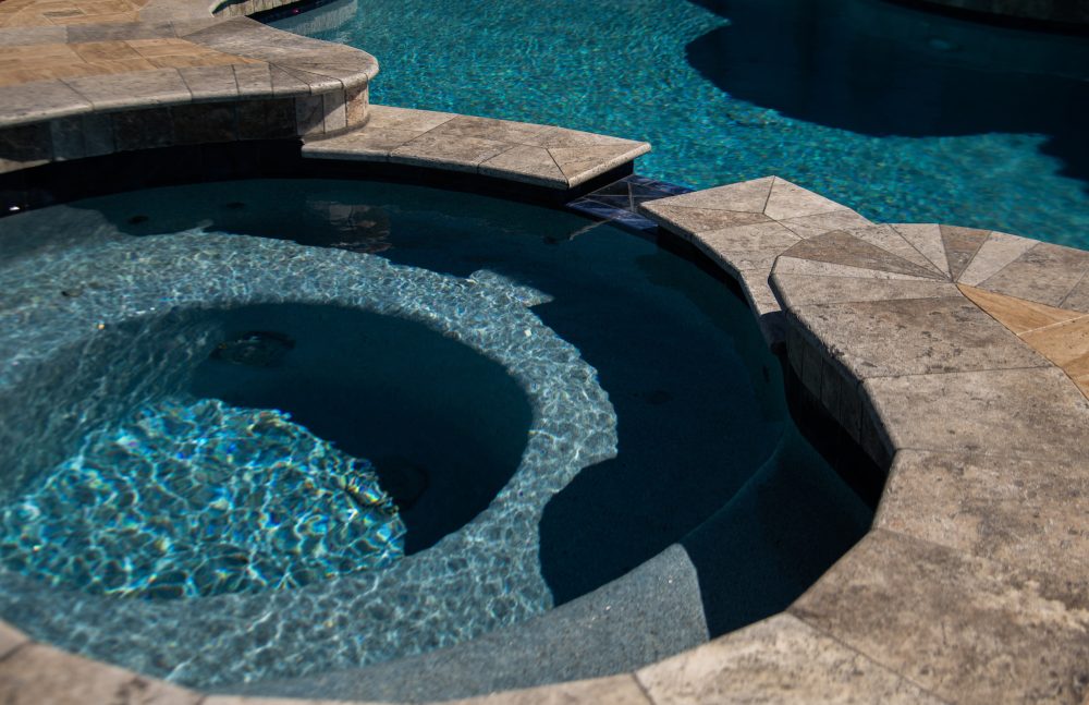 Best Semi-Inground Saltwater Pool Solutions for Your Backyard